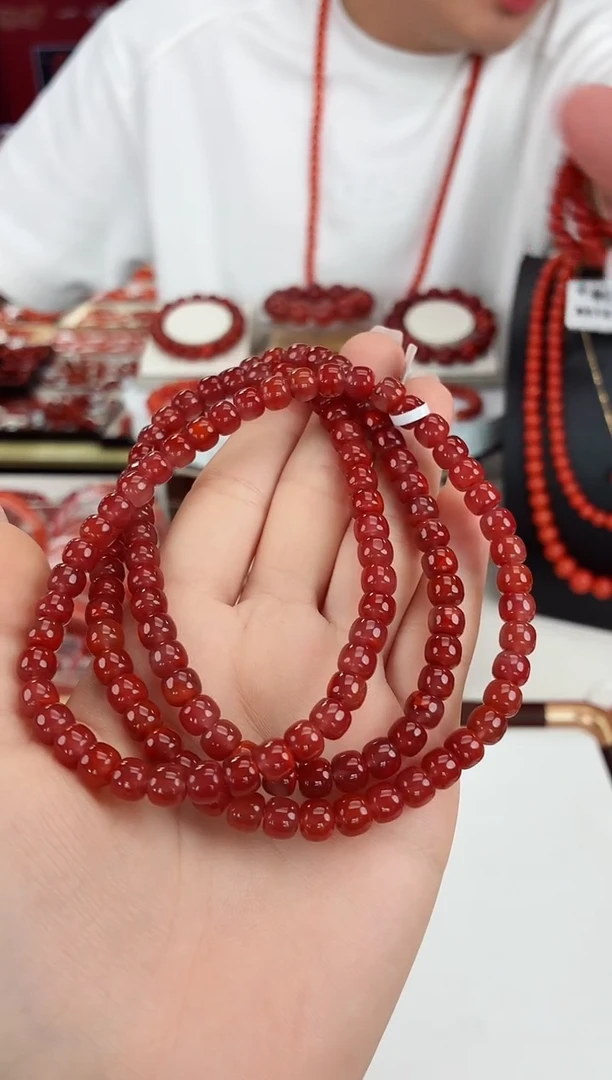 南红玛瑙瓦西老型多圈6+未镶嵌一个/条