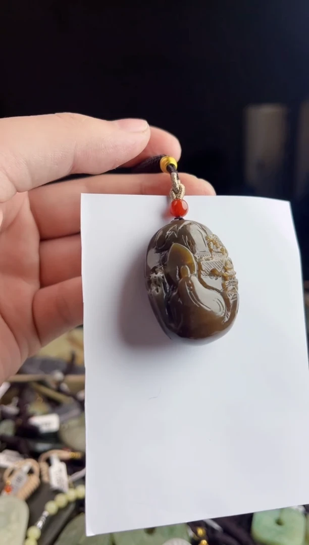 颈饰未镶嵌和田玉1