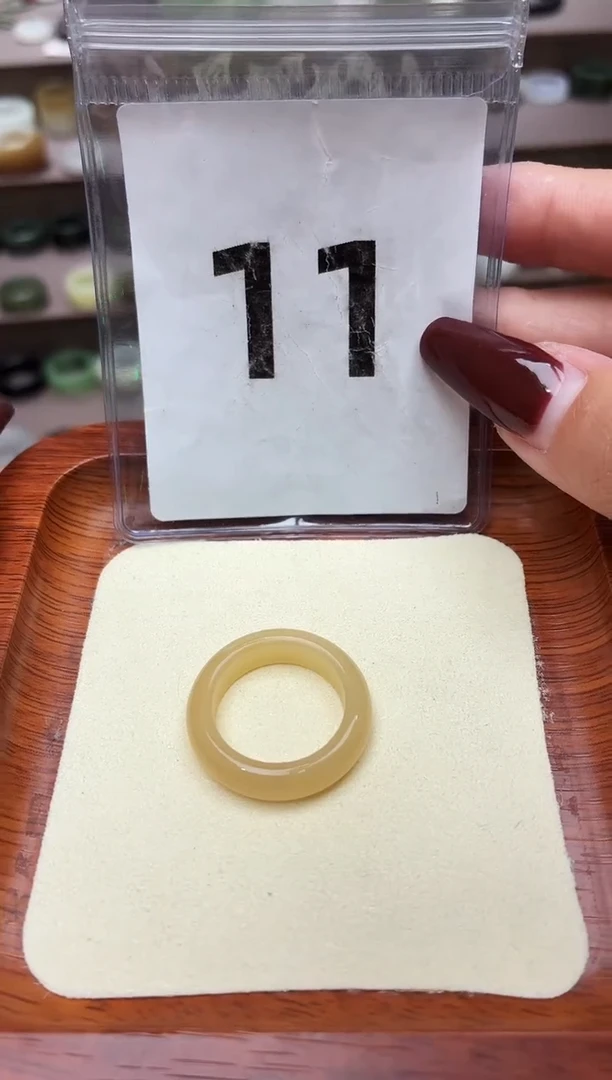 和田玉戒圈未镶嵌15号