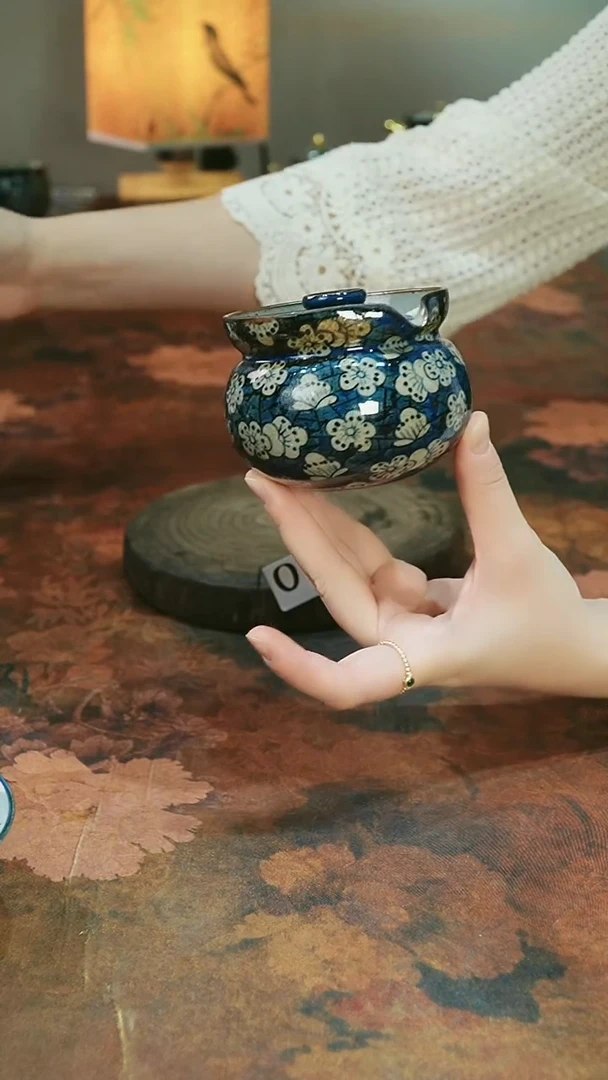 茶碗...........*072微黄