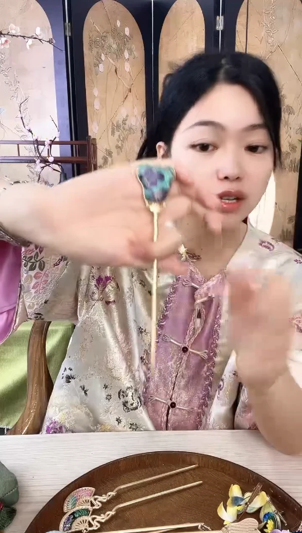 刺绣簪花蚕丝掐丝绒花发簪子手作兰花朵日常穿搭古典旗袍发饰品