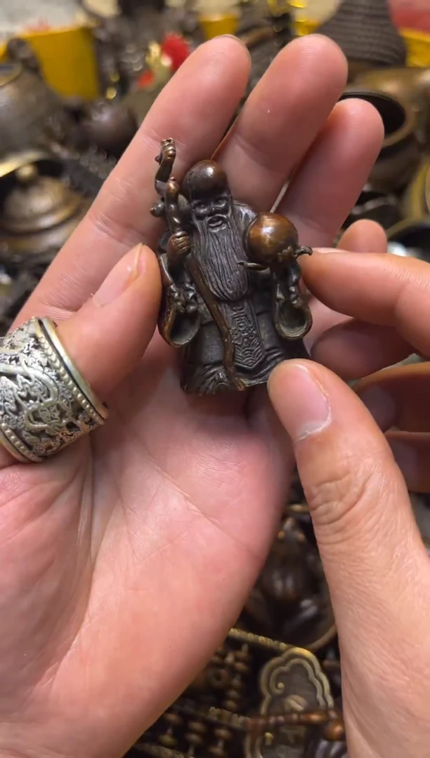 精美铜器，点击下单