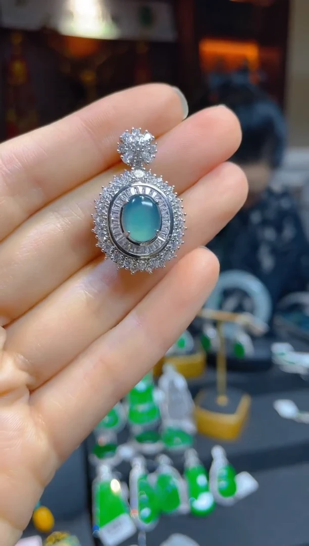 【闪购商品】翡翠颈饰未镶嵌天然A货翡翠吊坠000