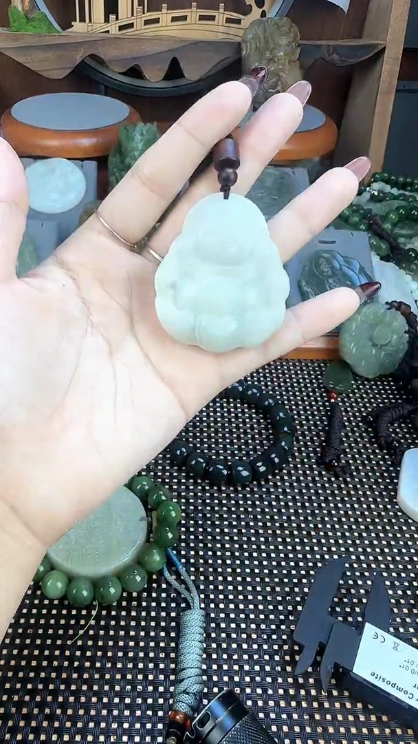 吊坠(不含链)未镶嵌和田玉1