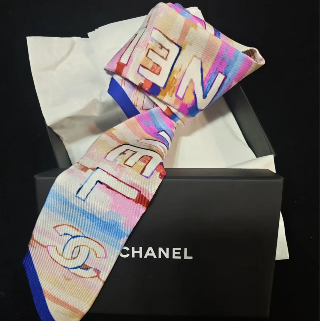 99新 Chanel/香奈儿 CHANEL 香奈儿彩色渲染丝巾