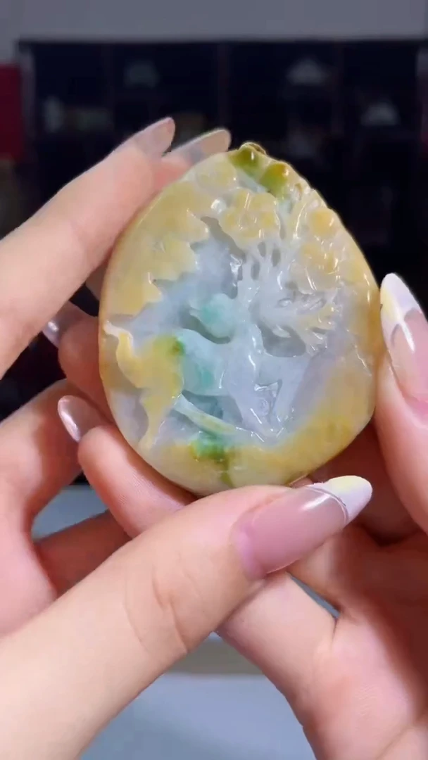 翡翠未镶嵌吊坠(不含链)W177