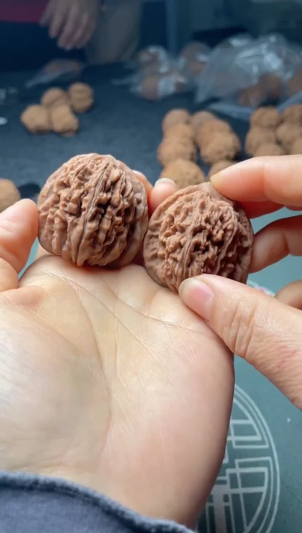 把件文玩核桃w205   楼子41尺