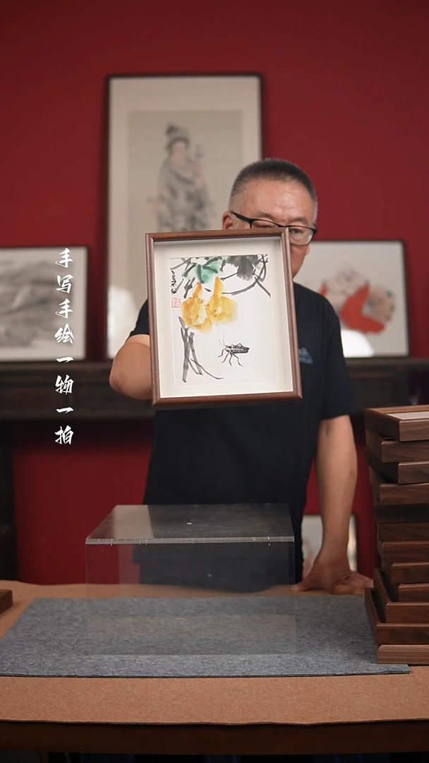 国画手绘-10寸摆台花鸟