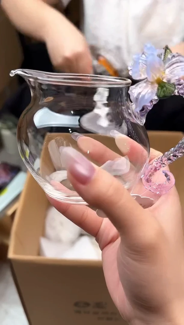 禾墨鸢然浅紫色