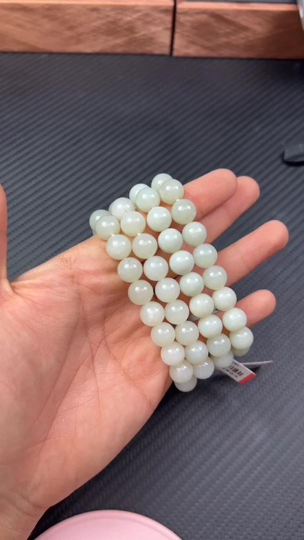 【闪购商品】和田玉（糖玉）手串未镶嵌且末微色多样性发货拍一发一