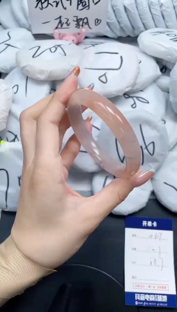 石英质玉手镯未镶嵌H617-58.7