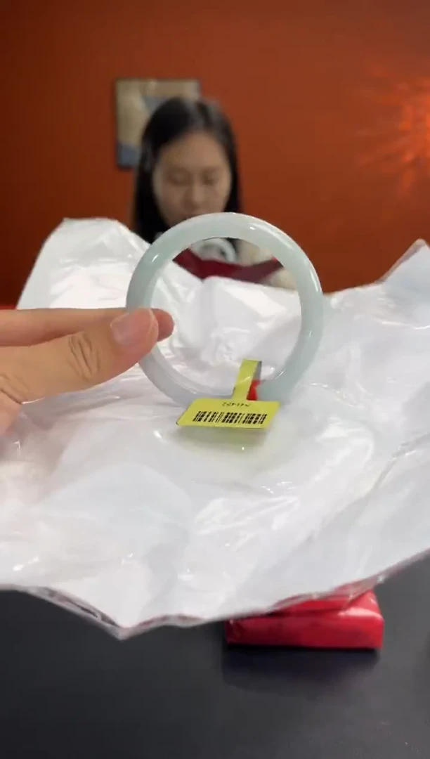 未镶嵌手镯翡翠8