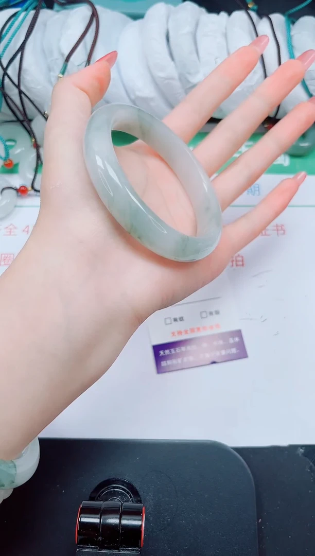 石英质玉手镯未镶嵌238-58/59