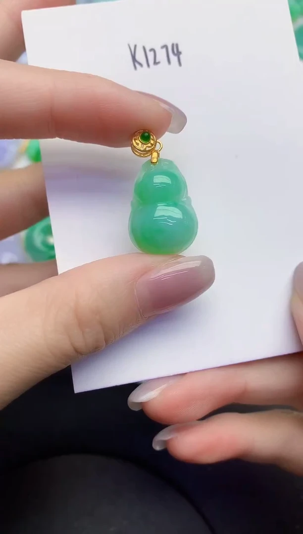 颈饰未镶嵌翡翠缅甸天然翡翠A货