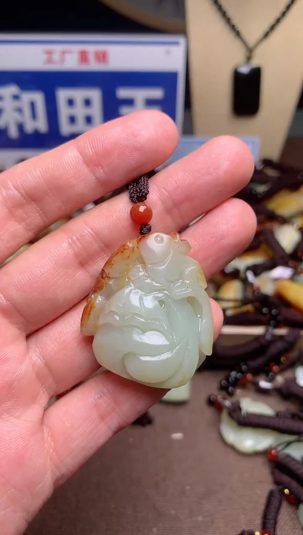 【闪购商品】和田玉颈饰未镶嵌1