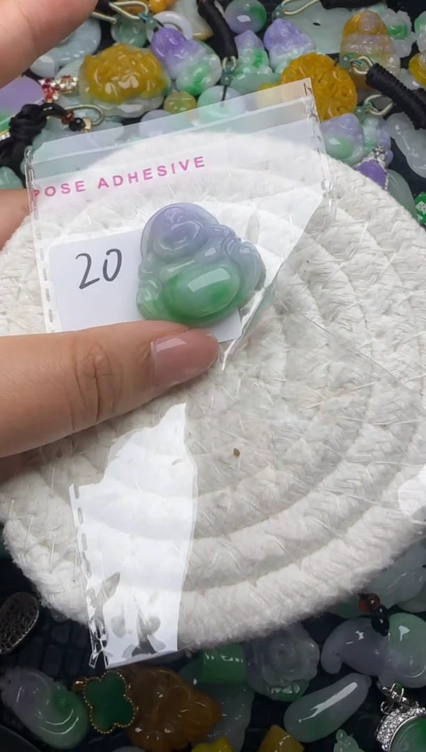 颈饰未镶嵌翡翠缅甸翡翠吊坠
