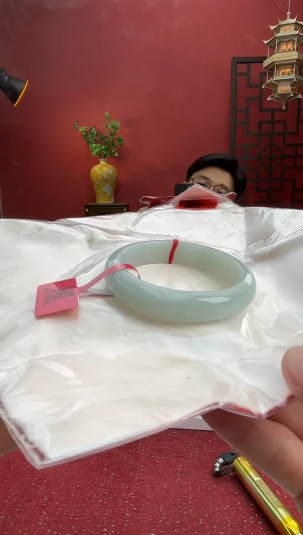 未镶嵌手镯翡翠翡翠手镯6