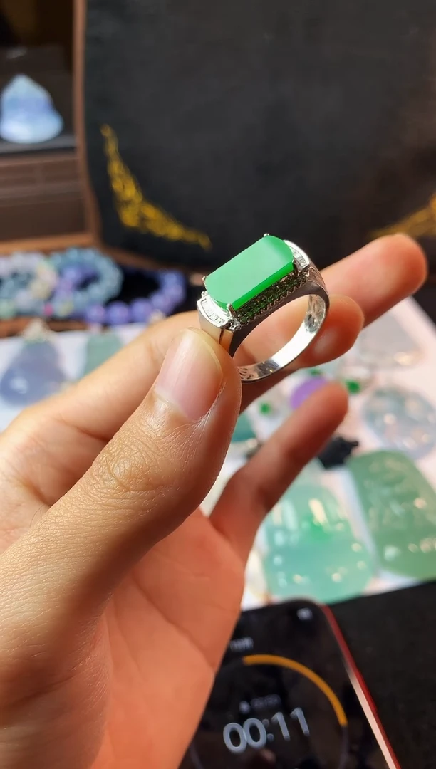 18K金镶嵌定制翡翠蓝***～4043毛货不退不换