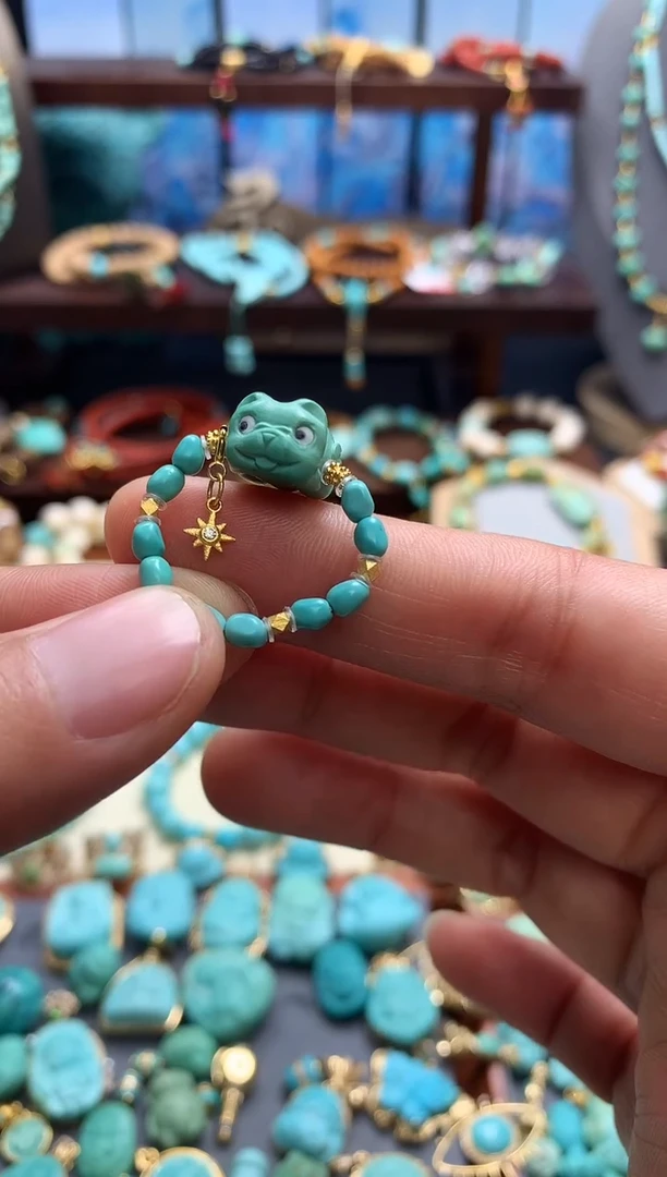 18K金镶嵌绿松石戒指戒指