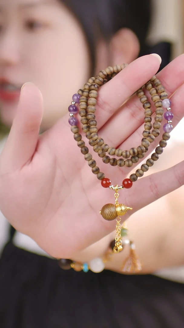 水晶手串未镶嵌（文莱奇楠0.5项链+葫芦吊坠）