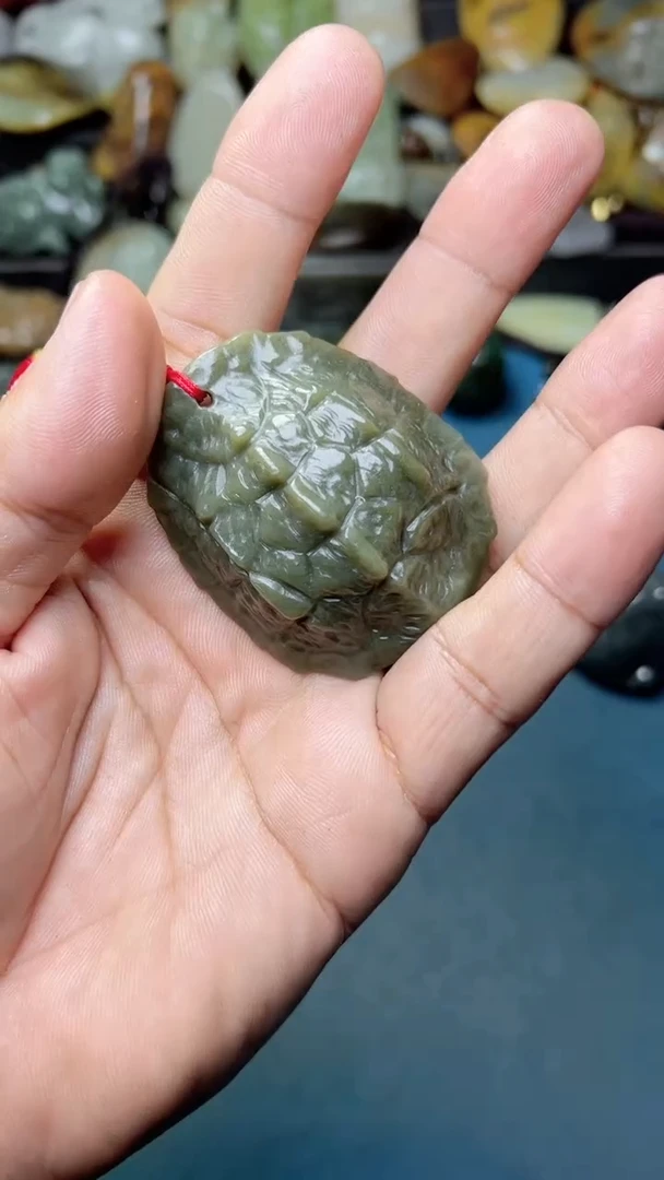 未镶嵌和田玉把件-