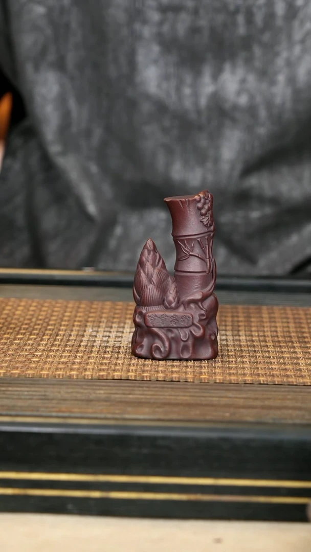 紫砂壶3 《节节高升》龙血砂