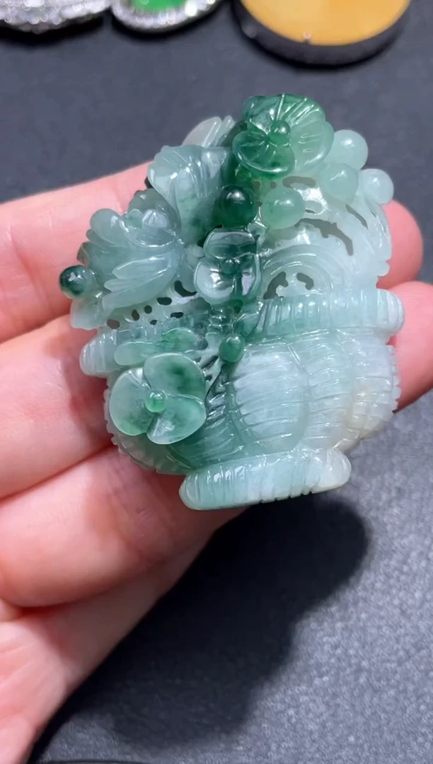 未镶嵌挂件翡翠13.......