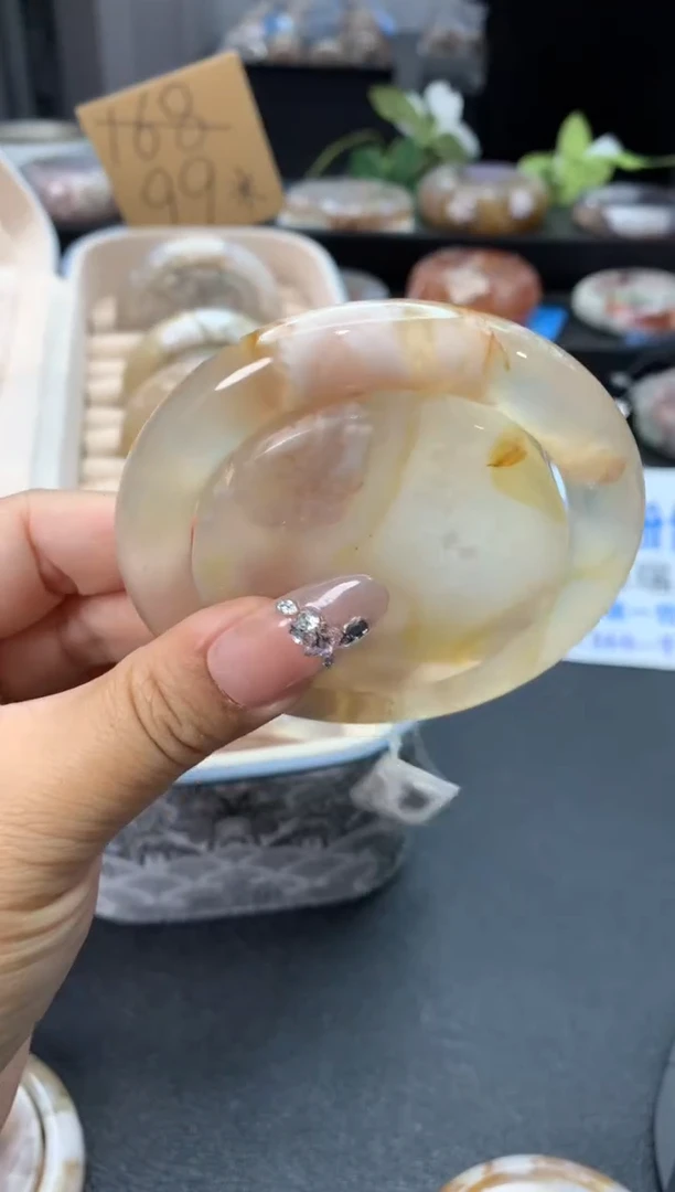 未镶嵌手镯石英质玉（5657圈口）赠送镯心 无证书