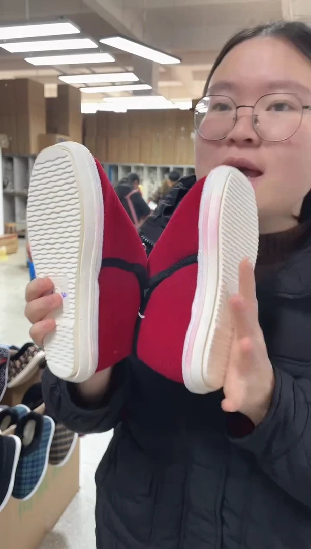 儿童棉鞋红色21公分105号