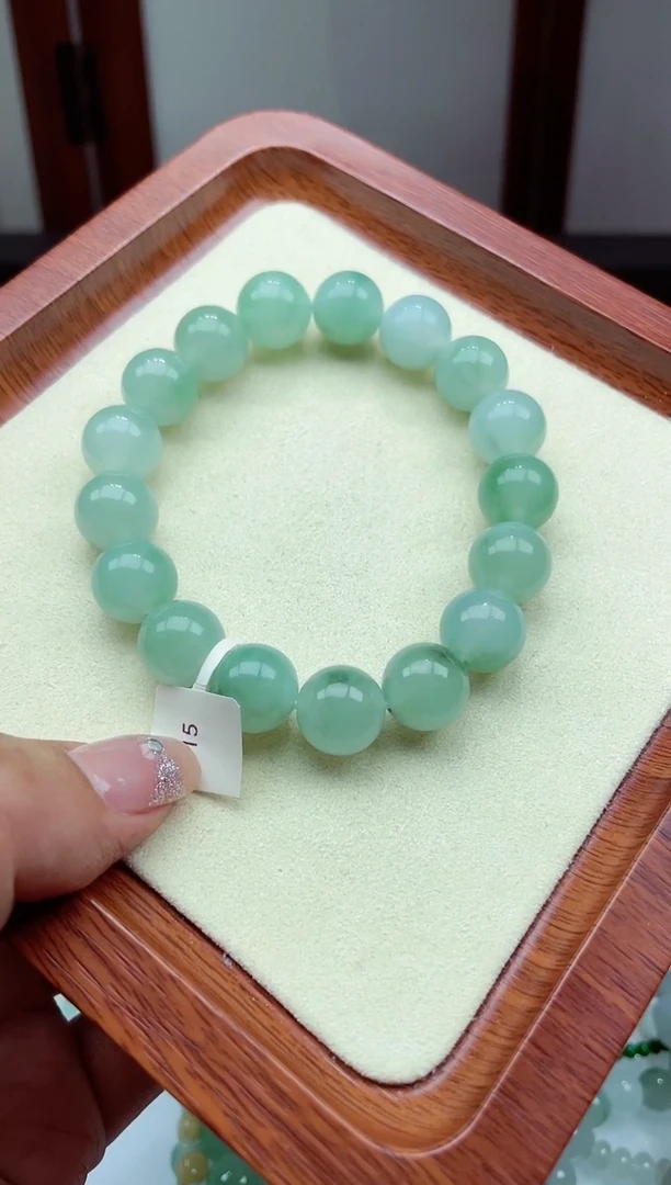 【闪购商品】翡翠手链未镶嵌翡翠