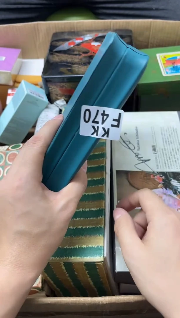 瓷片b****e470 bonnie