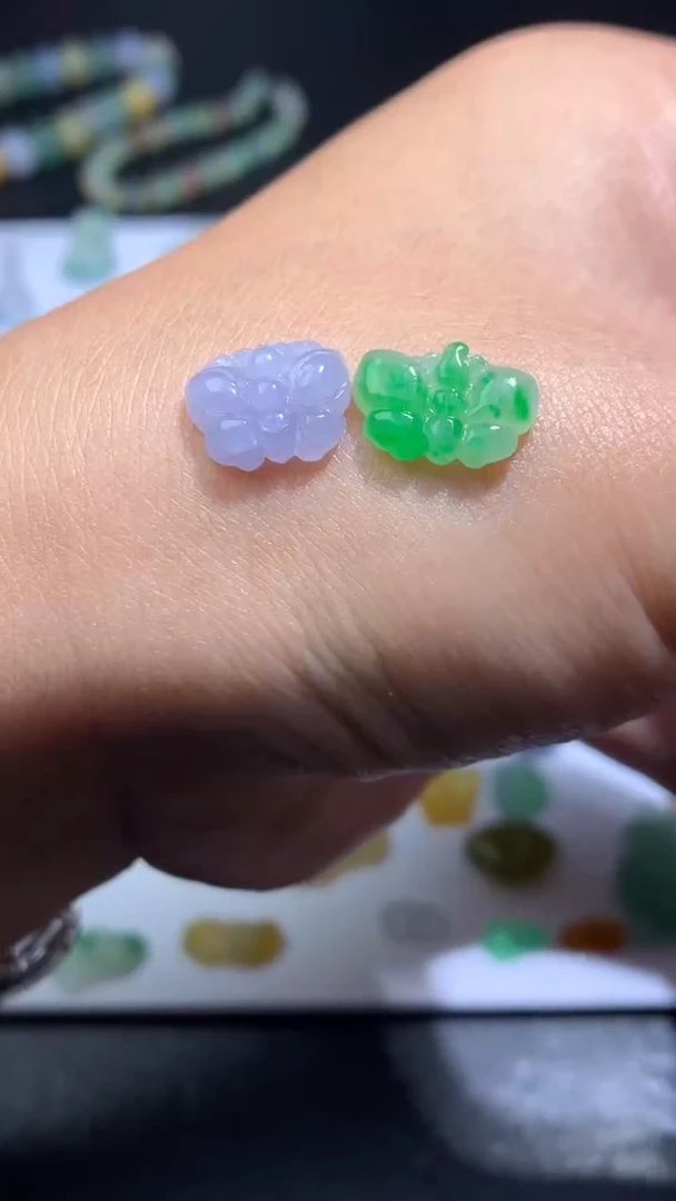 未镶嵌定制翡翠毛货
