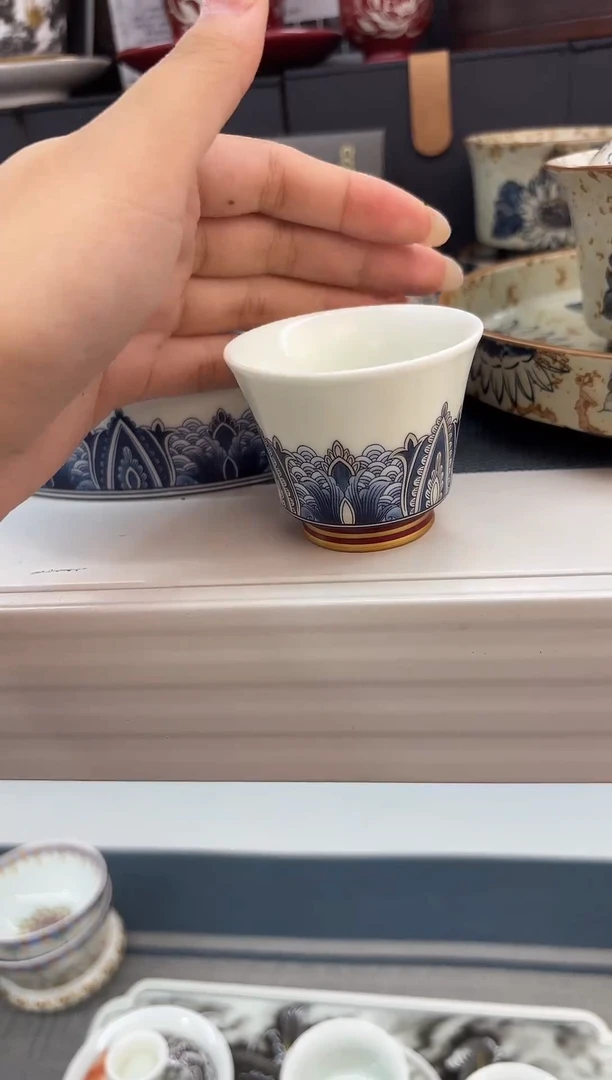 我们都在努力奋斗