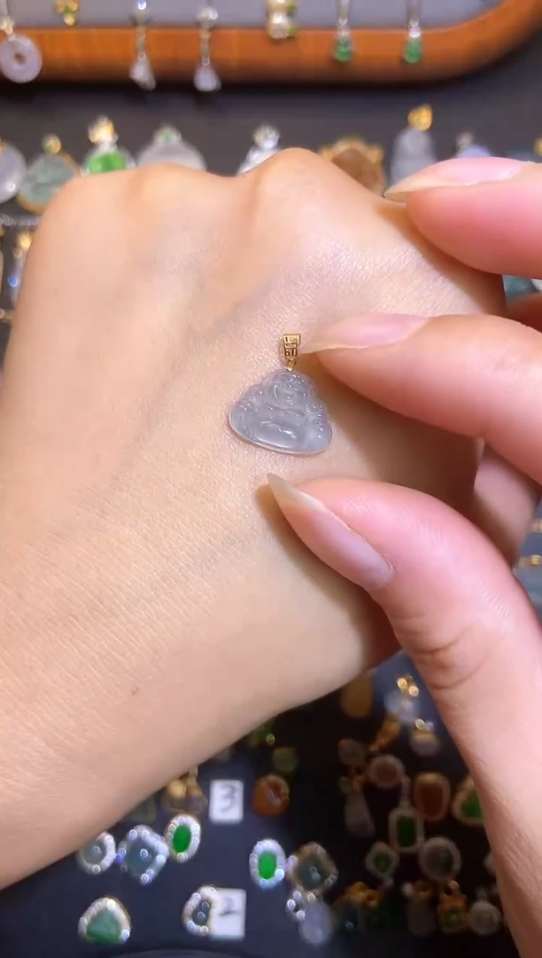 翡翠18K金镶嵌颈饰天然a货翡翠