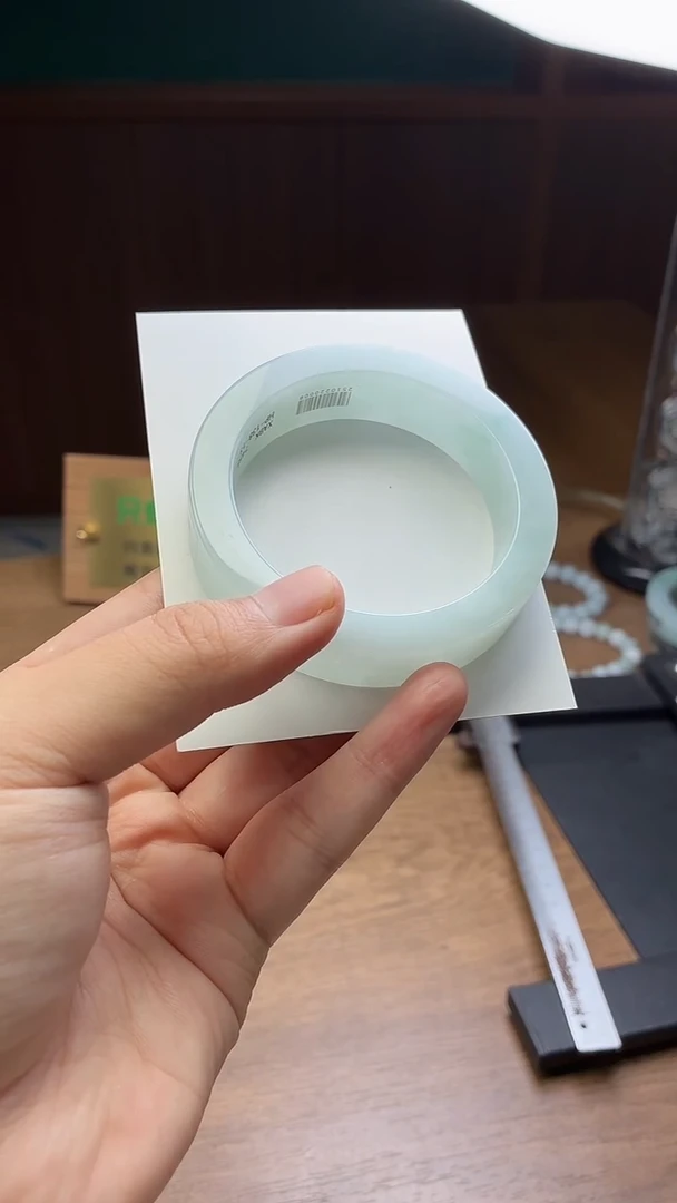 未镶嵌手镯定制翡翠用****0定制