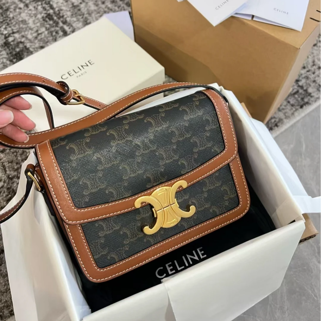 99新 Celine/思琳 凯旋门腋下包斜挎包/单肩包 （F店）
