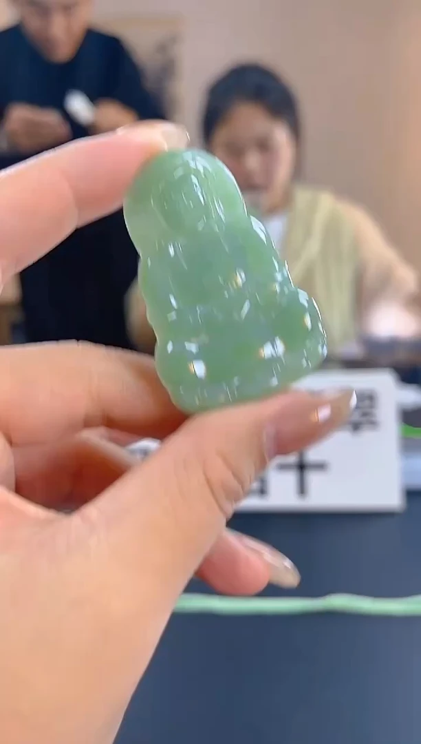 颈饰未镶嵌翡翠纯天然缅甸翡翠A货