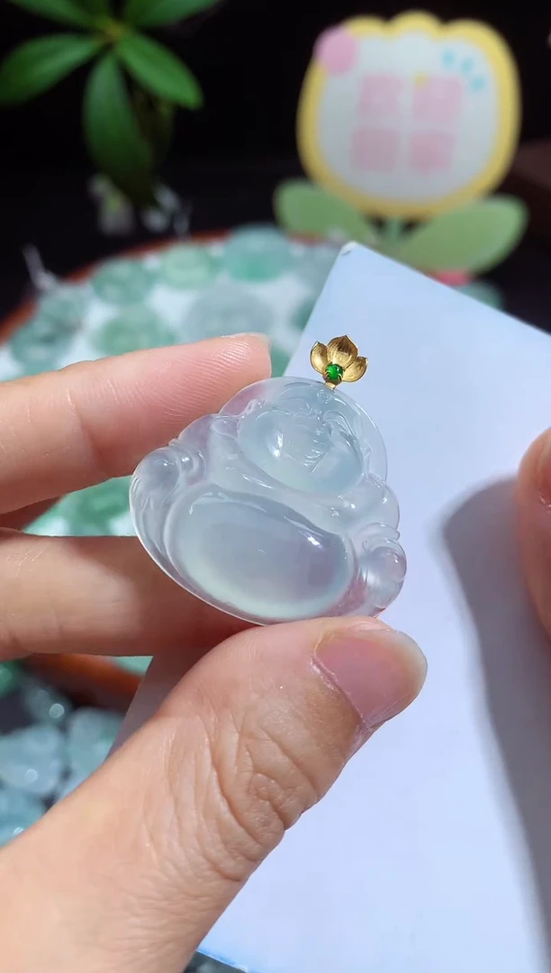 颈饰未镶嵌翡翠佛公