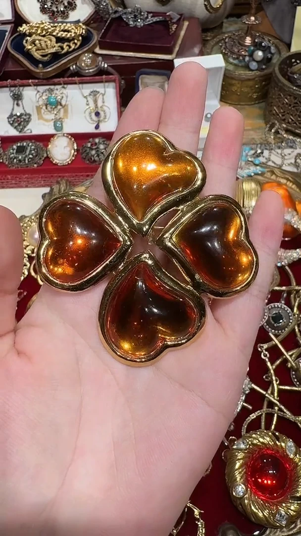 非金属无非金属无（清货价）Y！S！L！杨树林大果冻胸针吊坠双用款