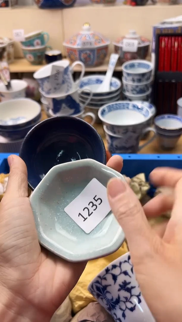 瓷片轻*你好你好你好你好你好