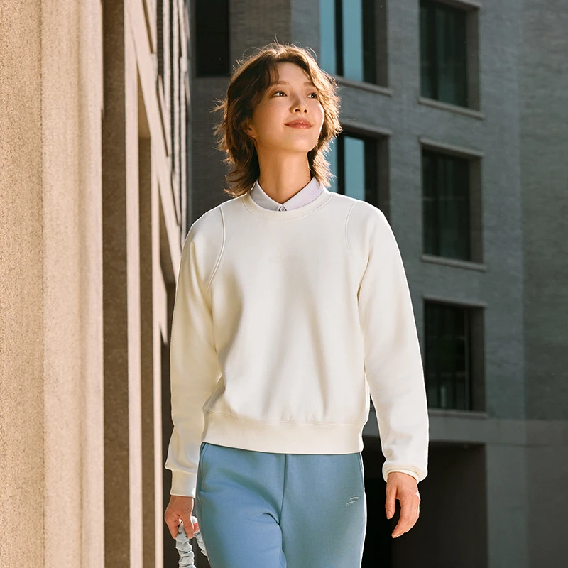 Skechers斯凯奇时尚简约运动卫衣女2025秋季新款舒适保暖休闲上衣