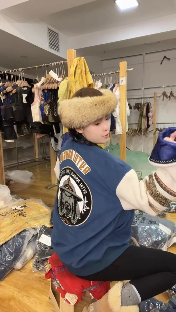 棒球服 175         150斤