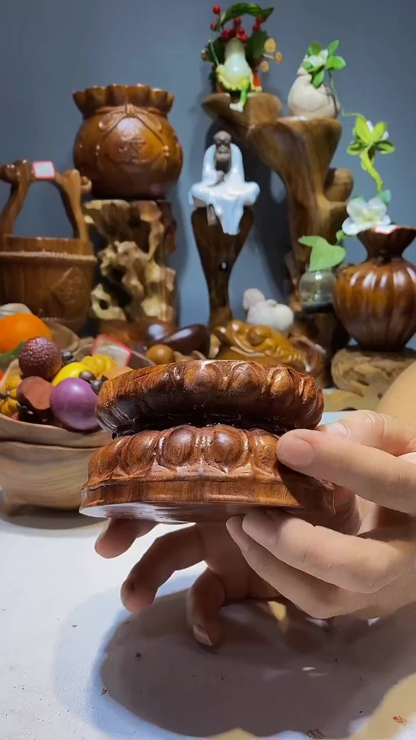 香樟木A37莲花底座/尺寸13*8