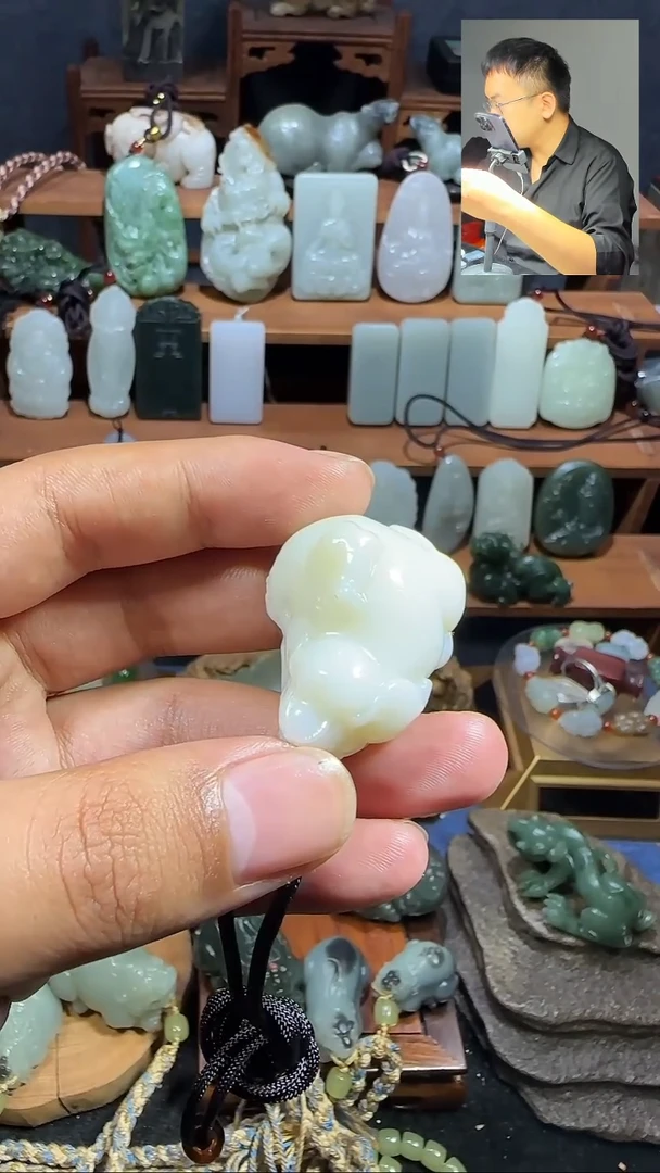 颈饰未镶嵌和田玉??1