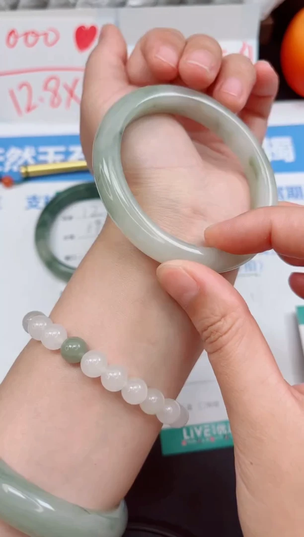 石英质玉手镯未镶嵌13号///圈口58.1