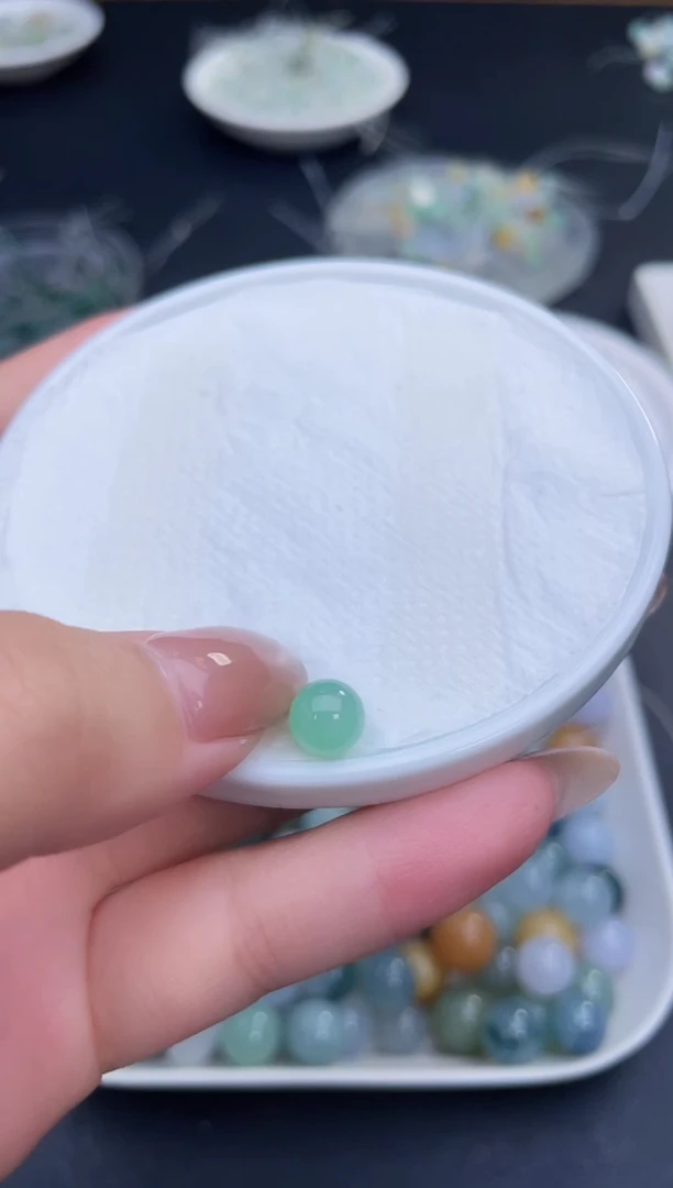 未镶嵌定制翡翠117卡7.2