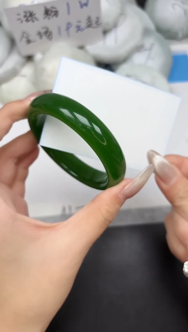 未镶嵌手镯石英质玉192-55-56