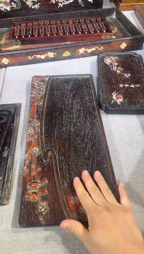 木紫檀报春雀语香茶海