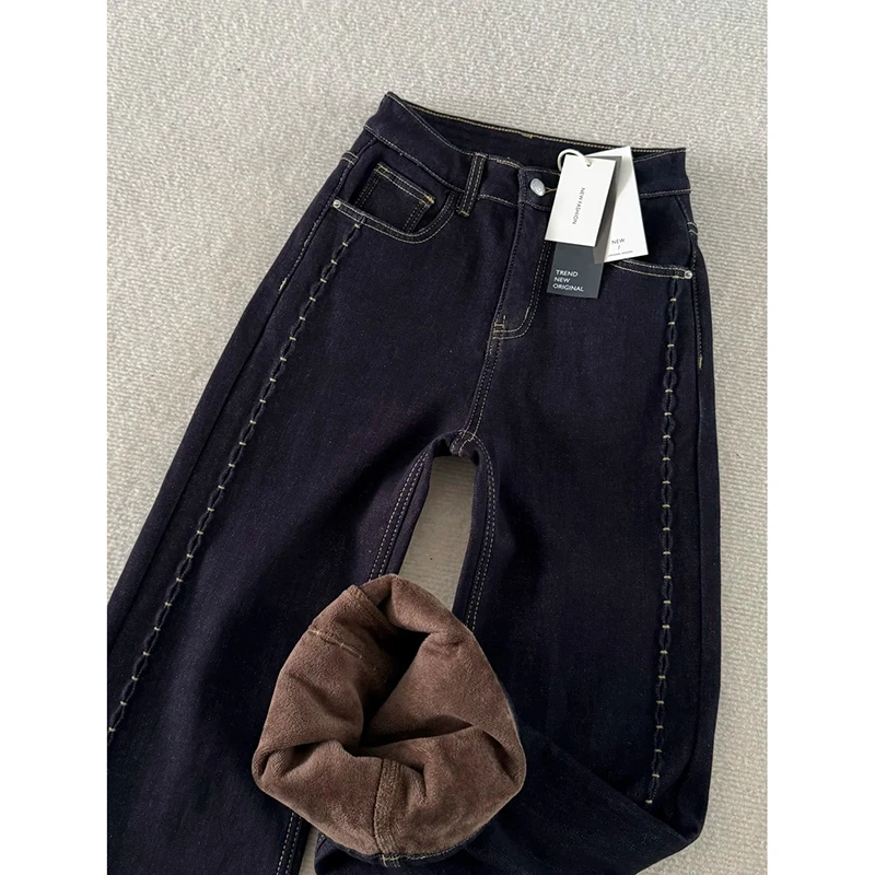 丹宁蓝弹力绣花微喇叭牛仔裤女2025秋冬加绒新款不贴腿显瘦拖地裤