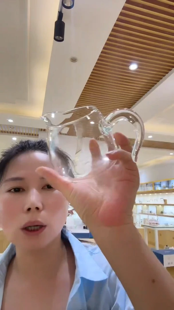 北大史透明大号玻璃公道杯
